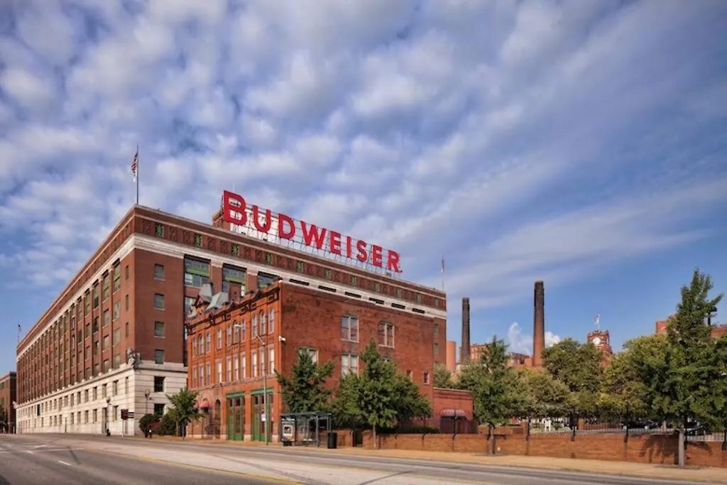 Spacious 8Br-4Ba Group Hq Patio&Games Soulard Saint Louis United States