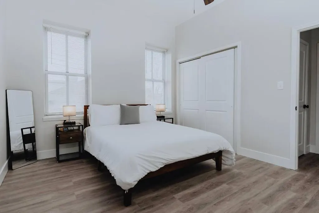 Spacious 8Br-4Ba Group Hq Patio&Games Soulard Saint Louis 0*,