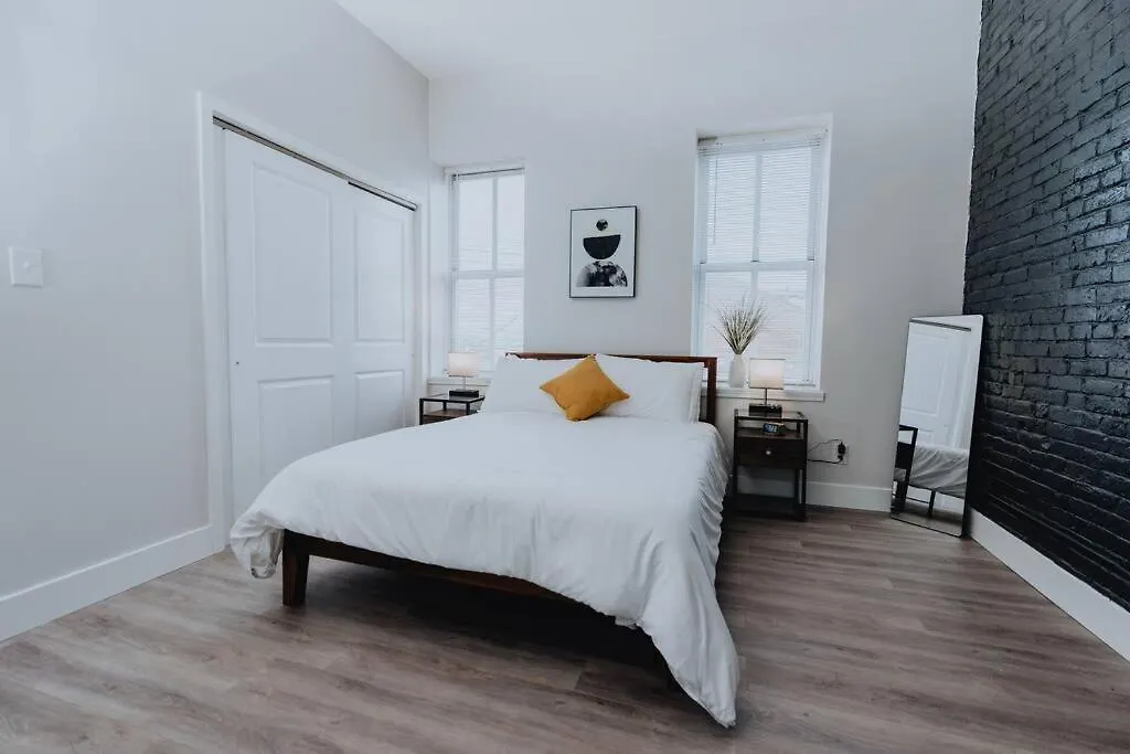 Apartment Spacious 8Br-4Ba Group Hq Patio&Games Soulard Saint Louis